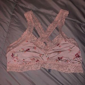 ✨3/$12✨Floral Aerie Bralette